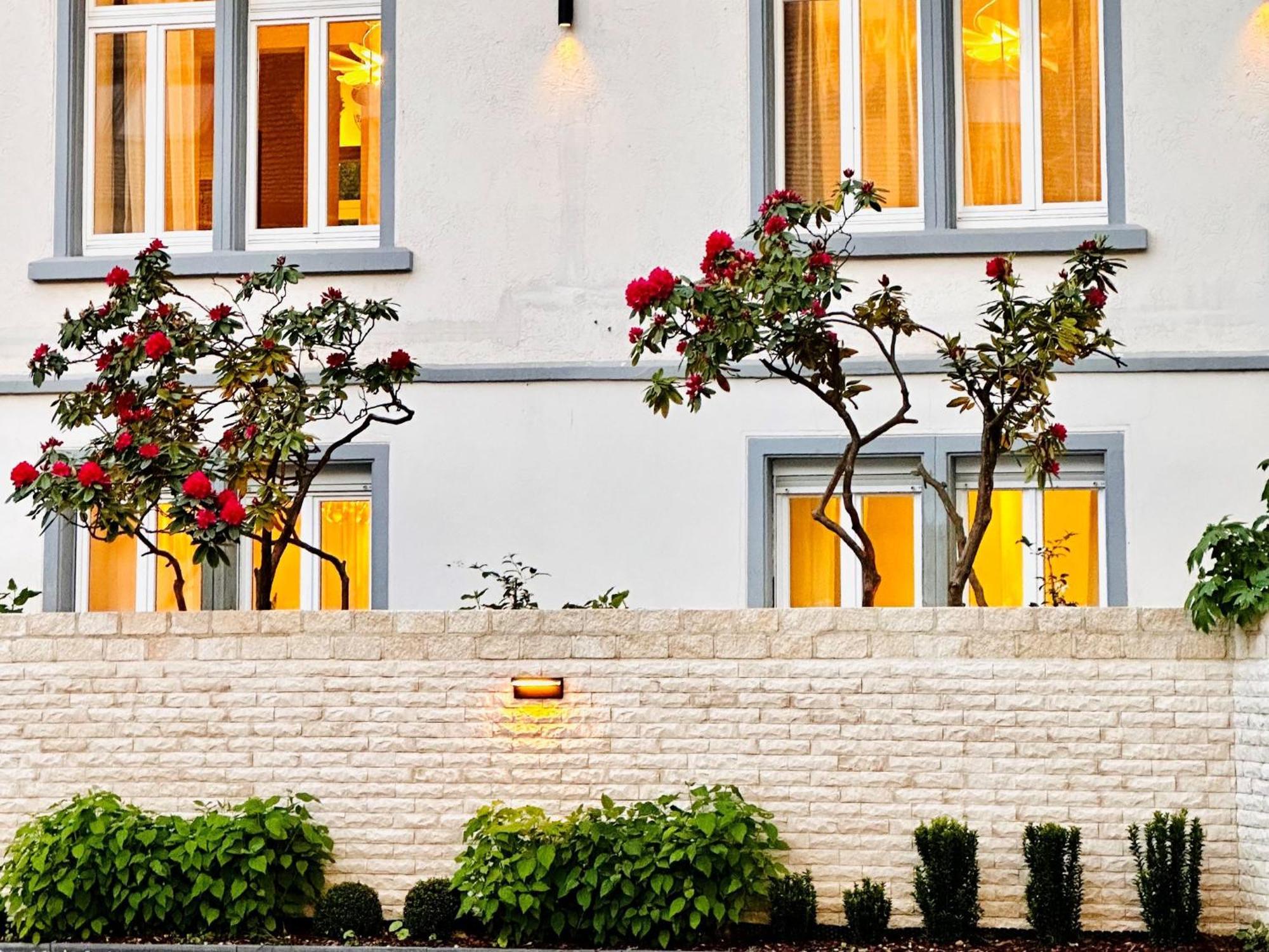 Villa Gloria - Fewo Suite Баденвайлер Екстериор снимка